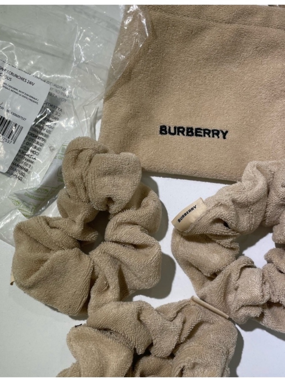 Burberry hair scrunchie set